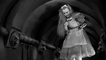 Backdrop to the movie "Alice in Wonderland" #425884