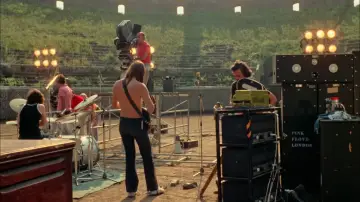 Backdrop to the movie "Pink Floyd: Live at Pompeii" #977981