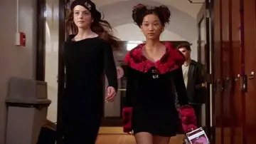 Backdrop to the movie "Get a Clue" #1850926