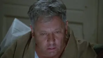 Backdrop to the movie "Fantozzi Still Suffers" #1648977
