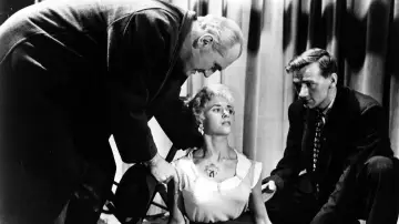 Backdrop to the movie "Quatermass 2" #460739
