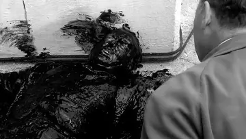 Backdrop to the movie "Quatermass 2" #460743