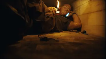 Backdrop to the movie "Buried" #353640