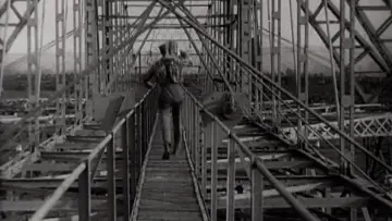 Backdrop to the movie "Man with a Movie Camera" #1634257