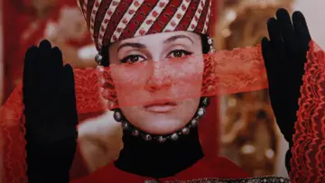 Backdrop to the movie "The Color of Pomegranates" #537009