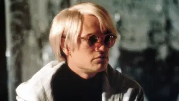 Backdrop to the movie "I Shot Andy Warhol" #956088