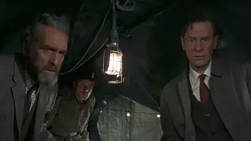Backdrop to the movie "Quatermass and the Pit" #1873355
