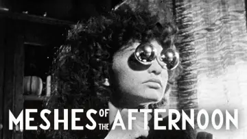 Backdrop to the movie "Meshes of the Afternoon" #985301