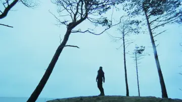 Backdrop to the movie "On the Silver Globe" #1453968