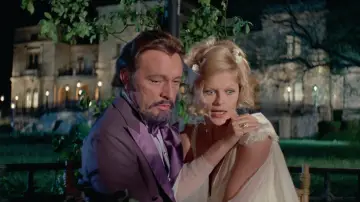 Backdrop to the movie "Bluebeard" #1830938