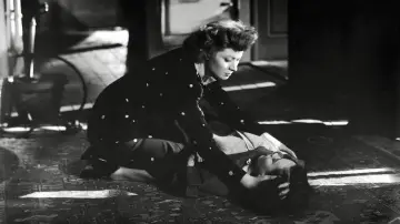 Backdrop to the movie "Mrs. Miniver" #1031437