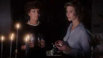 Backdrop to the movie "Black Candles" #447811