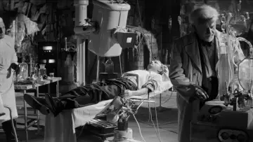 Backdrop to the movie "Lust of the Vampire" #1128564
