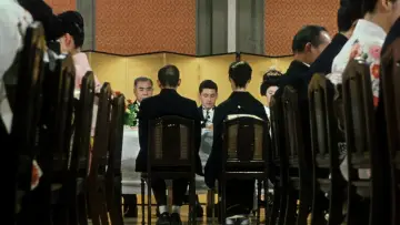 Backdrop to the movie "Equinox Flower" #1620835