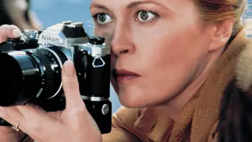 Backdrop to the movie "Eyes of Laura Mars" #446821