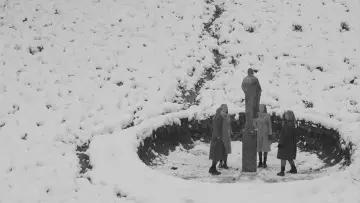 Backdrop to the movie "Ida" #989685