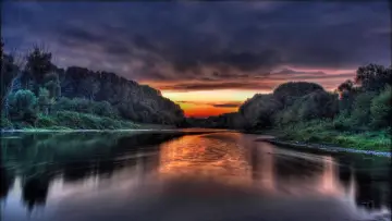Backdrop to the movie "Amazonia" #708201