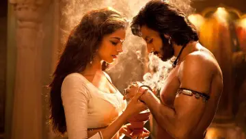 Backdrop to the movie "Goliyon Ki Raasleela Ram-Leela" #899942