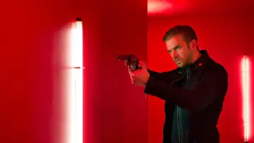 Backdrop to the movie "The Guest" #851117