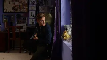 Backdrop to the movie "The Guest" #851146