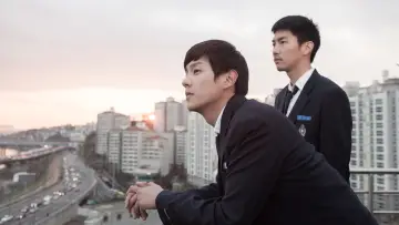 Backdrop to the movie "Night Flight" #1854556