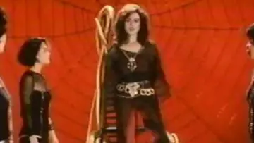 Backdrop to the movie "Beauty Evil Rose" #931561