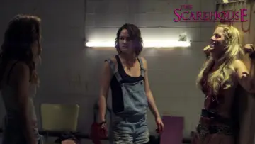 Backdrop to the movie "The Scarehouse" #1128995