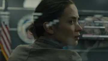 Backdrop to the movie "Sicario" #589215
