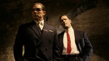 Backdrop to the movie "Legend" #1799336