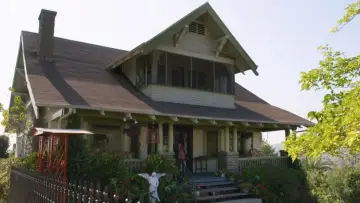 Backdrop to the movie "Insidious: Chapter 3" #1577778