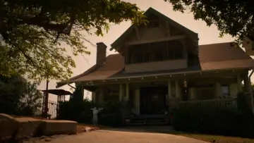 Backdrop to the movie "Insidious: Chapter 3" #1577850