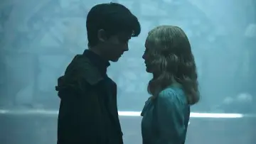 Backdrop to the movie "Miss Peregrine