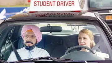 Backdrop to the movie "Learning to Drive" #1041560