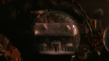 Backdrop to the movie "Krampus" #871489