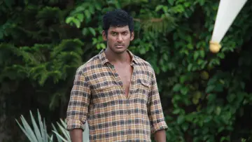 Backdrop to the movie "Madha Gaja Raja" #1782825