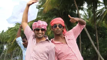 Backdrop to the movie "Madha Gaja Raja" #1782850