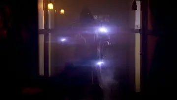 Backdrop to the movie "Reaper" #1573326