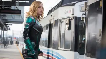 Backdrop to the movie "Captain Marvel" #573689