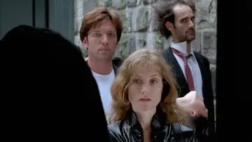Backdrop to the movie "Amateur" #1527730
