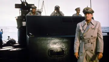 Backdrop to the movie "MacArthur" #1057475