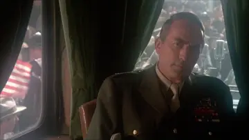 Backdrop to the movie "MacArthur" #432676