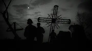 Backdrop to the movie "Ivan