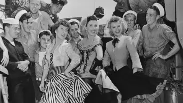 Backdrop to the movie "On the Town" #1038359