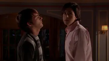 Backdrop to the movie "Merry Christmas, Drake & Josh" #1079078