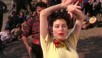 Backdrop to the movie "The Barefoot Contessa" #1049069