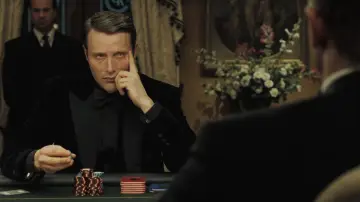 Backdrop to the movie "Casino Royale" #573343