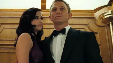 Backdrop to the movie "Casino Royale" #573345