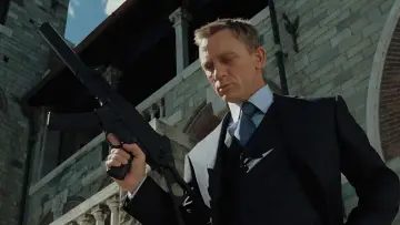 Backdrop to the movie "Casino Royale" #573351