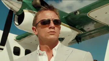 Backdrop to the movie "Casino Royale" #573354