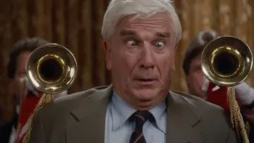 Backdrop to the movie "The Naked Gun: From the Files of Police Squad!" #637872